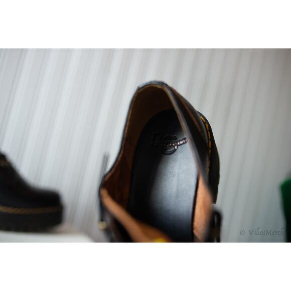 Dr. Marten LEONA LO VINTAGE SMOOTH LEATHER HEELED SHOES 9 Ladies - Picture 6 of 6